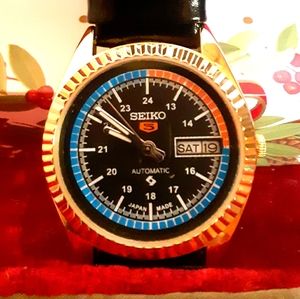 Mens seiko automatic watch